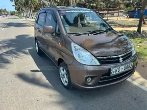 Suzuki Estilo 2011
