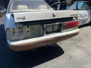 Toyota Mark 2 GX81 Cressida Body Parts and Interior