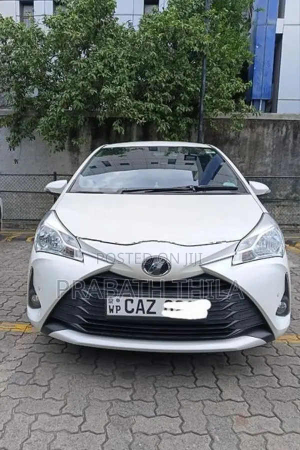 Toyota Vitz 2017