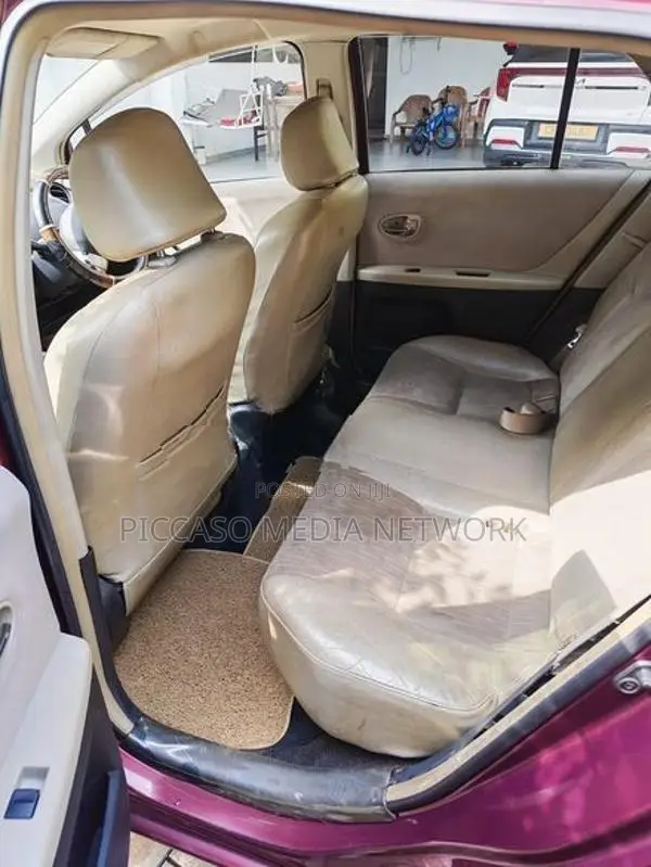 Toyota Vitz 2007