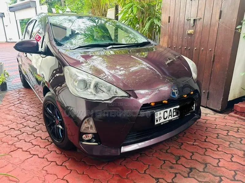 Toyota Aqua G soft 2015