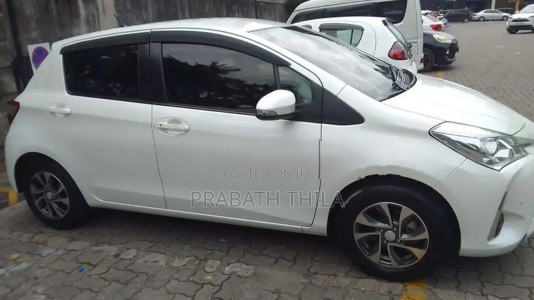 Toyota Vitz 2017