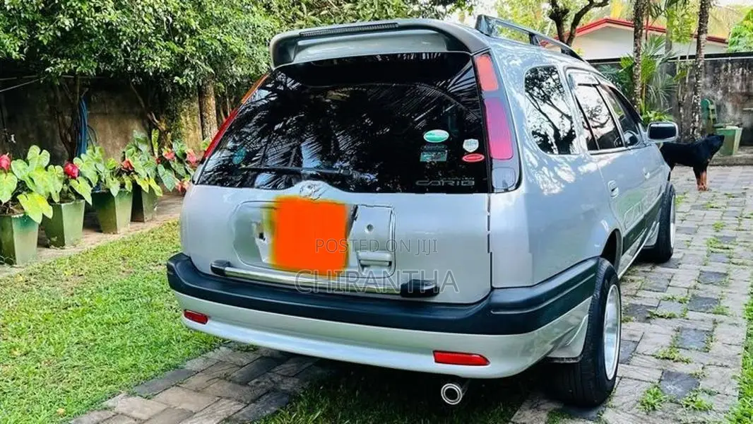 Toyota Carib 2006
