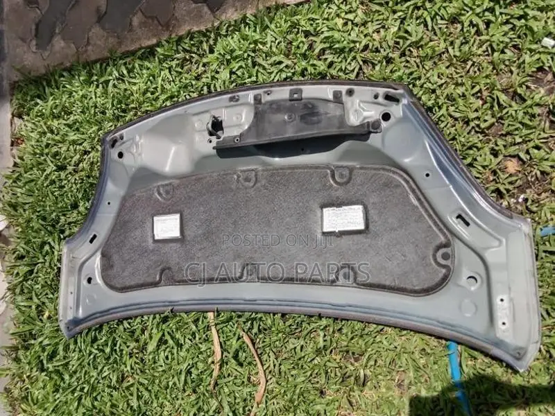 Daihatsu Mira LA300 Bonnet Insulation Pad