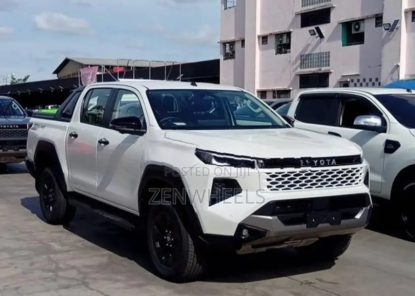 Toyota Hilux TRAVO Overland Plus 2026
