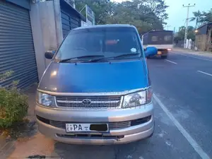 Toyota Regius 2000
