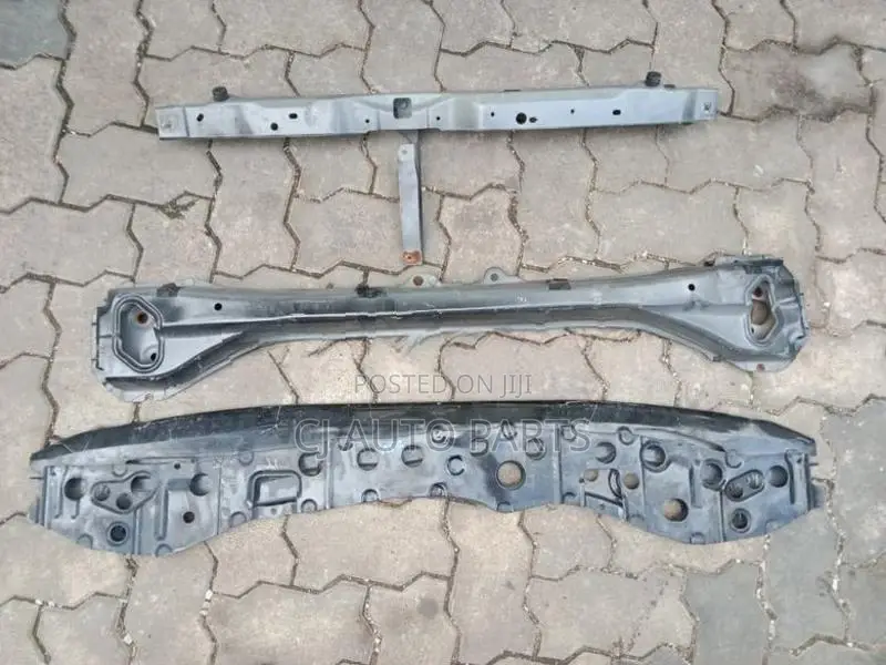 Daihatsu Mira LA300 Nose Cut Panel Parts