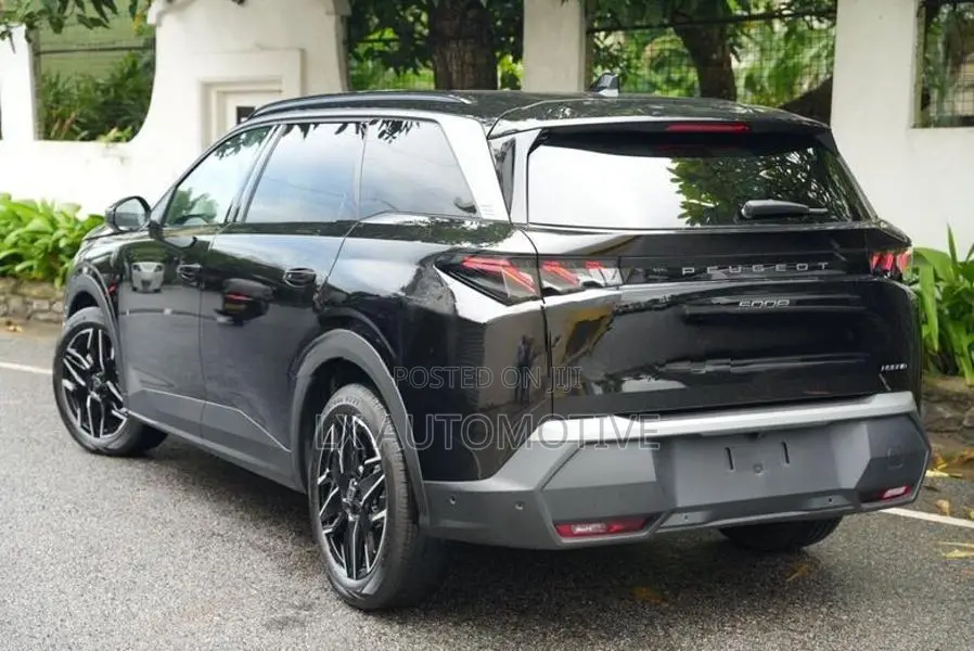 Peugeot 5008 GT LINE PREMIUM 2025