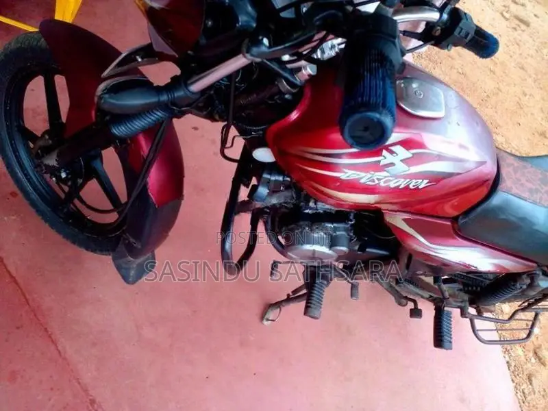 Bajaj Discover 100 2011
