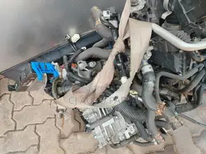 Daihatsu Mira LA300 Engine Motte
