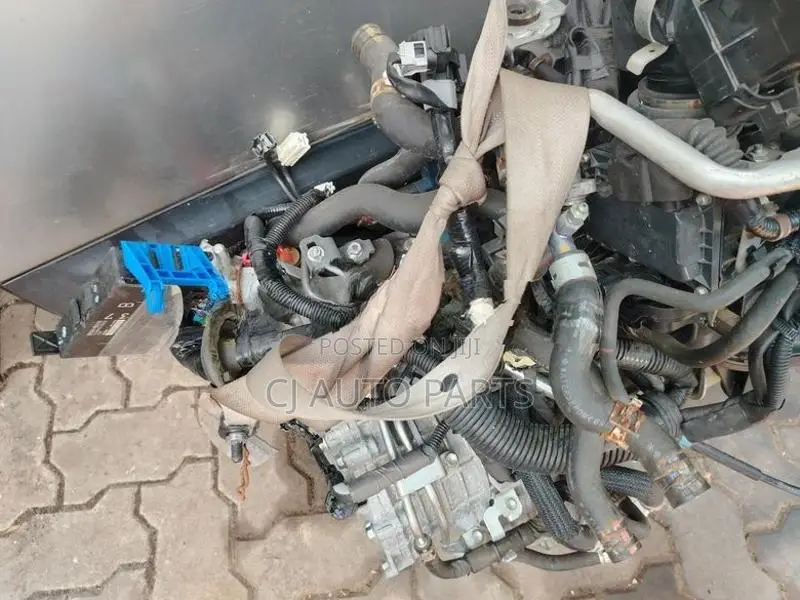 Daihatsu Mira LA300 Engine Motte