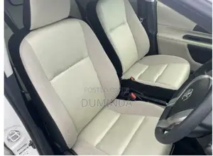 Toyota Aqua 2014