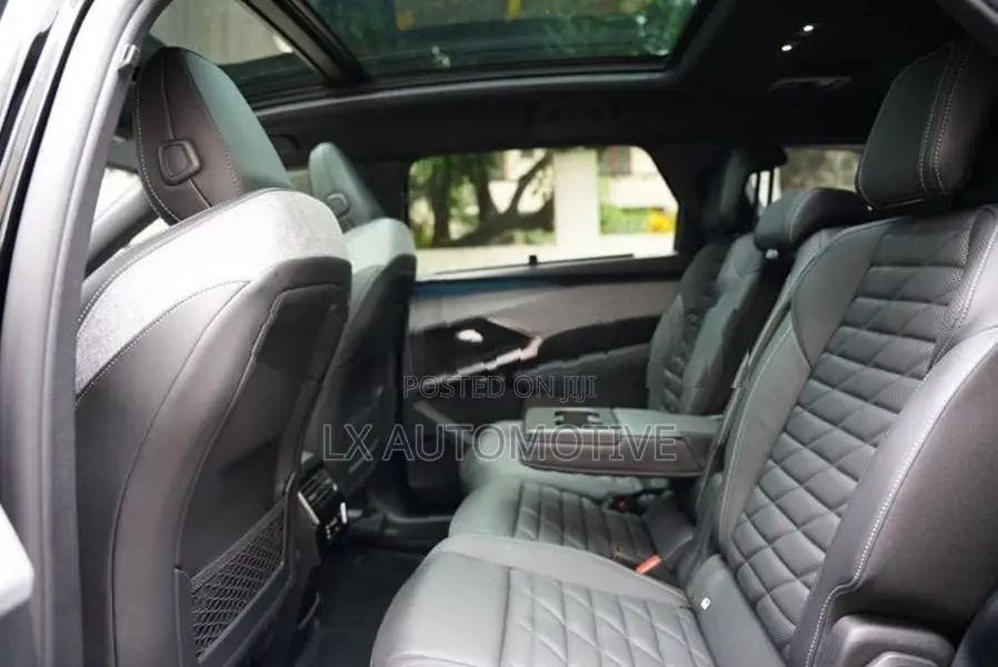 Peugeot 5008 GT LINE PREMIUM 2025