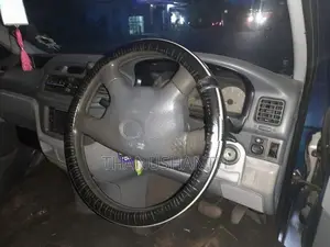 Toyota Regius 2000