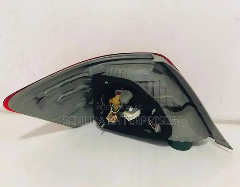 Toyota Allion NZE260 Tail Light Rh