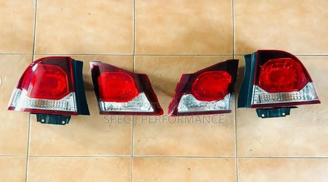 Honda Civic FD1/3/4 Tail Light Set[Face-Lift]