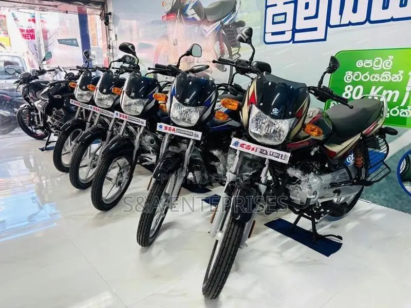 Bajaj CT100 2026