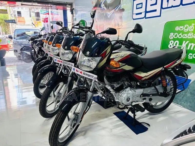 Bajaj CT100 2026