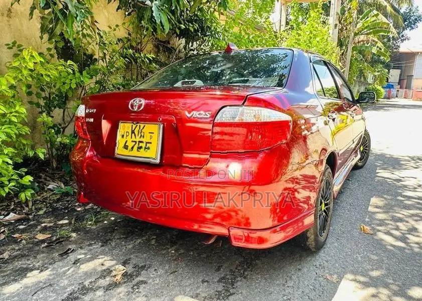 Toyota Vios 1.5 E 2004