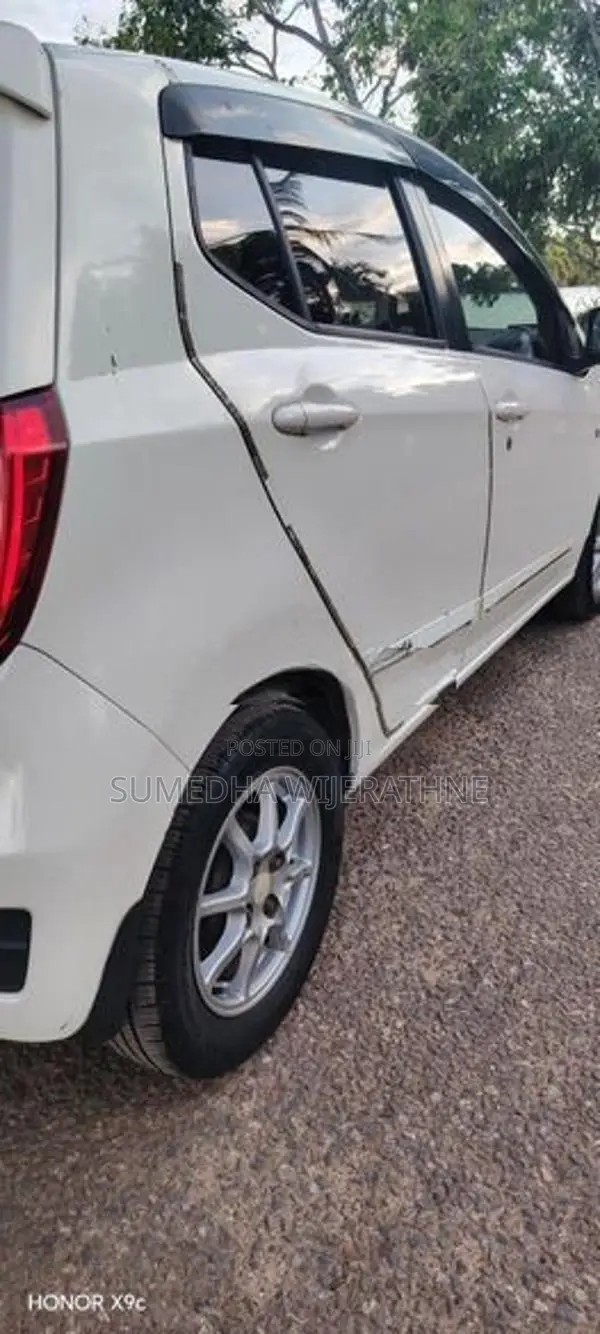 Perodua Axia 2016