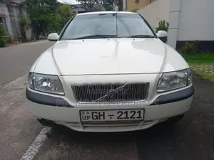 Volvo S80 2000