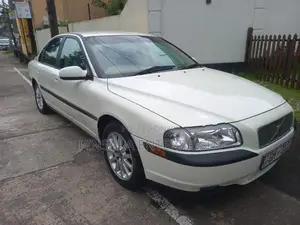 Volvo S80 2000