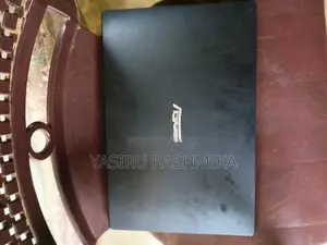 Asus Vivobook Laptop