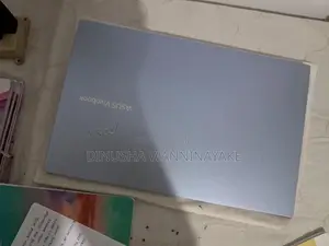 ASUS Vivobook 12th Gen Core i3