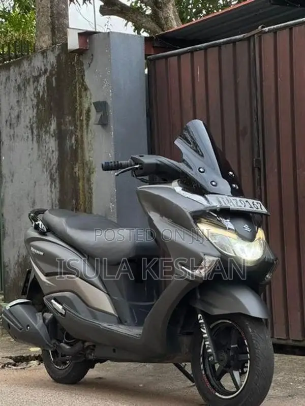 Suzuki Burgman 125 2019