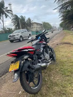 Bajaj Pulsar 150 BGF 2017