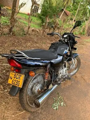 Bajaj CT100 2015