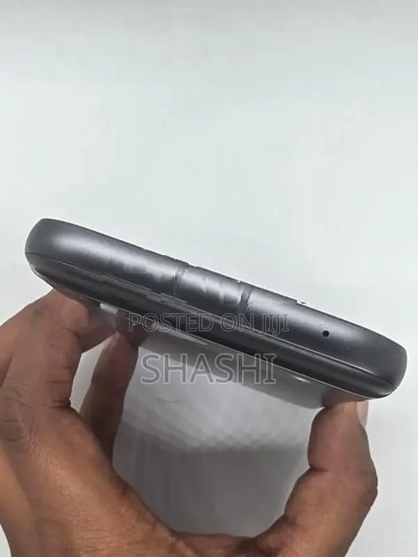 Google Pixel 8a (Used)