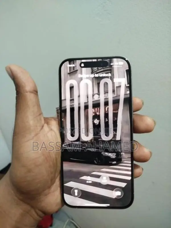Apple iPhone 15 Pro (Used)