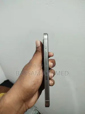 Apple iPhone 15 Pro (Used)