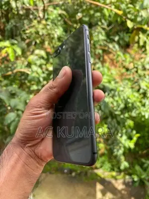 Apple iPhone 8 Plus 128GB Black (Used)