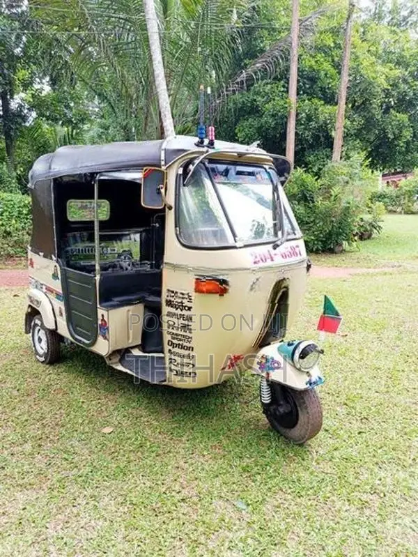 Bajaj RE Three Wheeler 1998