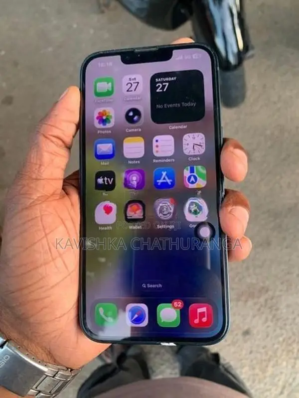 Apple iPhone 13 (Used)