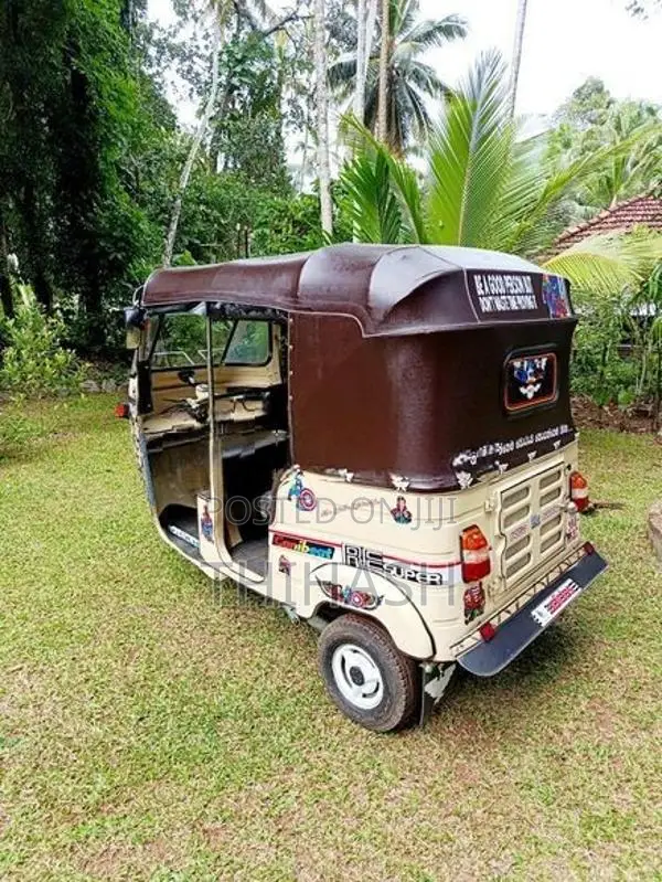 Bajaj RE Three Wheeler 1998