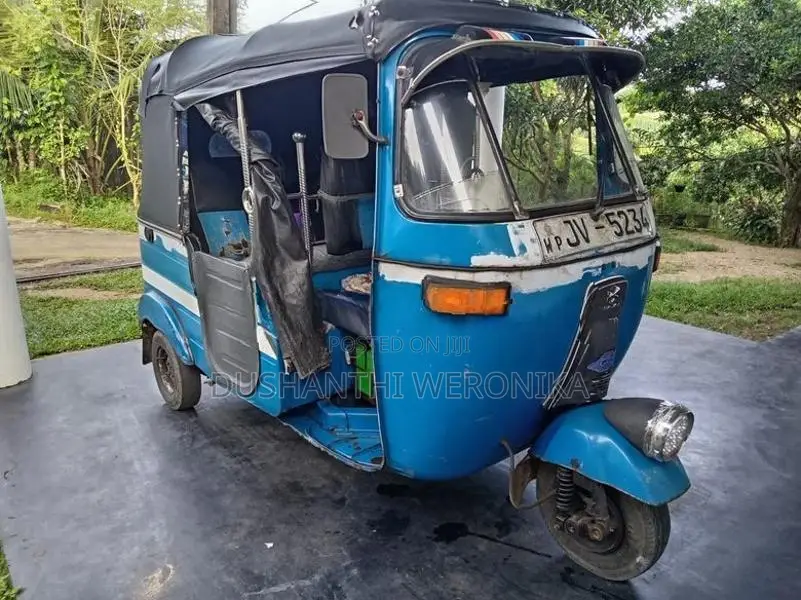 Bajaj RE 2 Stroke 2004