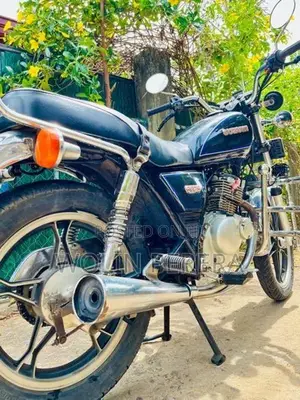 Suzuki GS 125 1999
