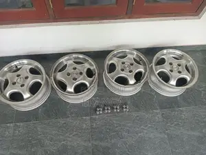 14 Inch 4 Stud 6jj Alloy Wheels