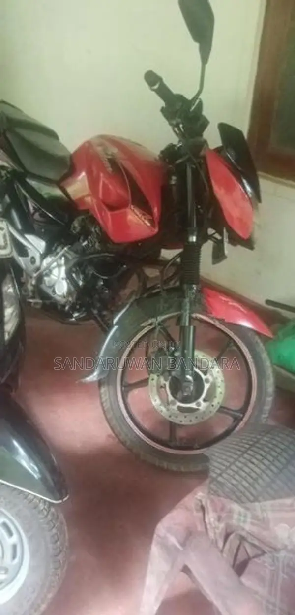 Bajaj Pulsar 150 2014