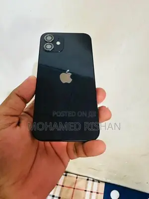 Apple iPhone 12 (Used)