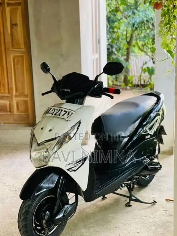 Honda Dio 2017