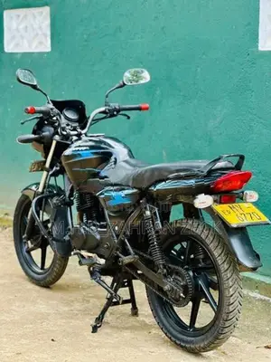Bajaj Discover 125 2006