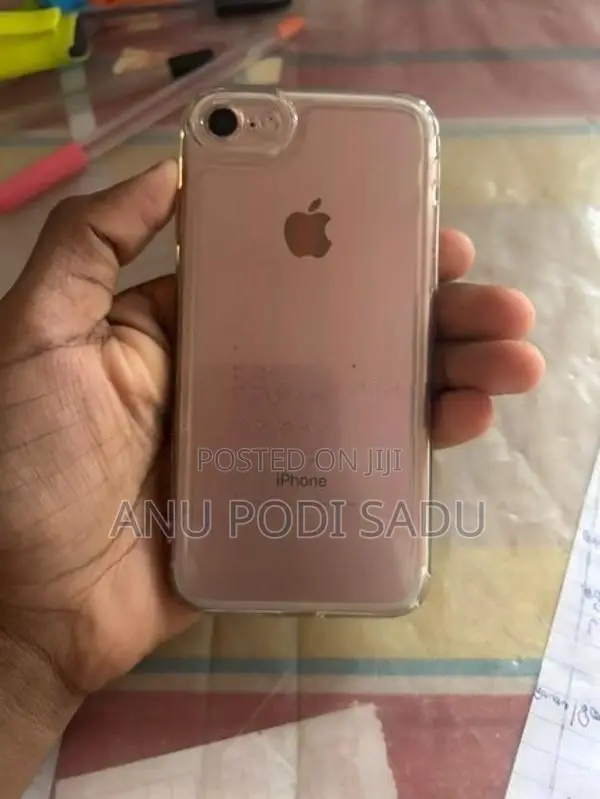 Apple iPhone 7 128GB (Used)