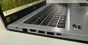 Acer Aspire 3 AMD Ryzen 7 5700U 16GB DDR4 512GB NVMe