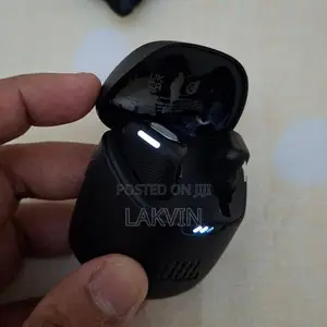 JBL Quantum Stream Wireless Mic USB-C