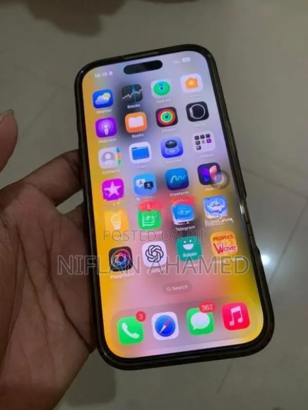 Apple iPhone 16 Pro Max (Used)