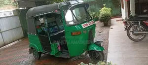 Bajaj RE 206 1999